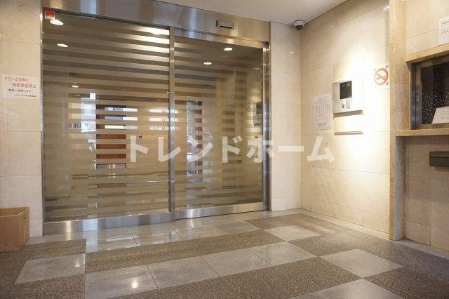 エスリード上本町北のエントランス|選べる家電プランあり！！