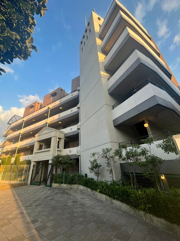 昭和レジデンスの外観