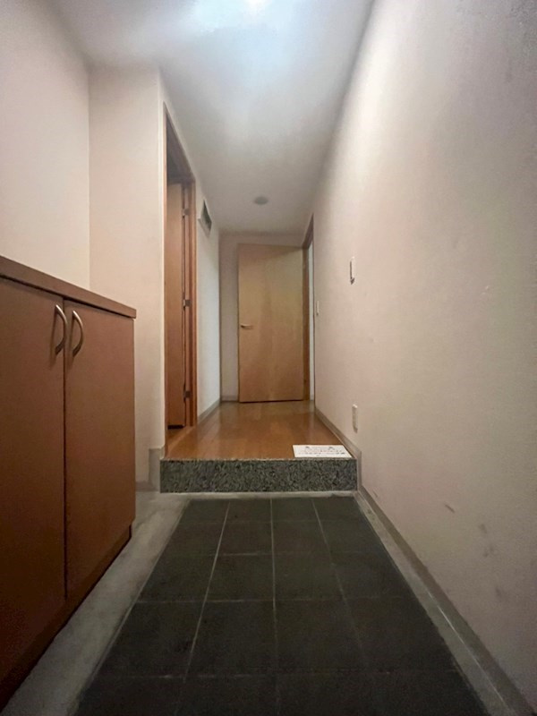 昭和レジデンスの玄関