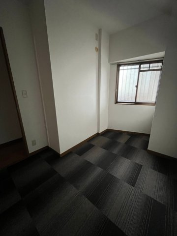 ファミール天神橋グリーンアベニューの居間・リビング