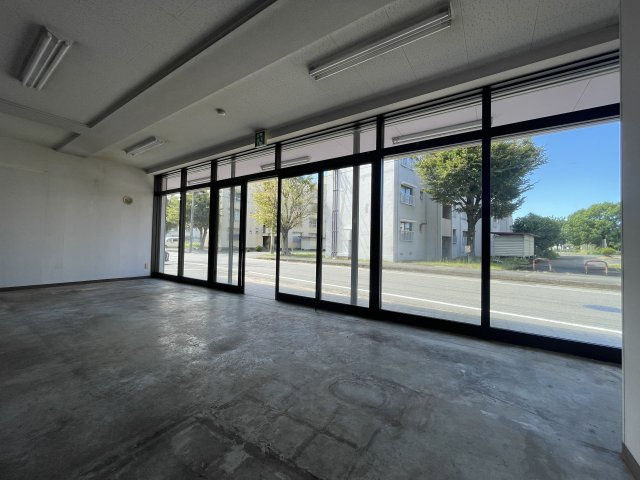 【内装】 | コア・フォレスタ（店舗）