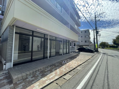 【玄関】 | コア・フォレスタ（店舗）