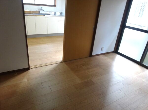 緑区曽根１丁目貸家の寝室