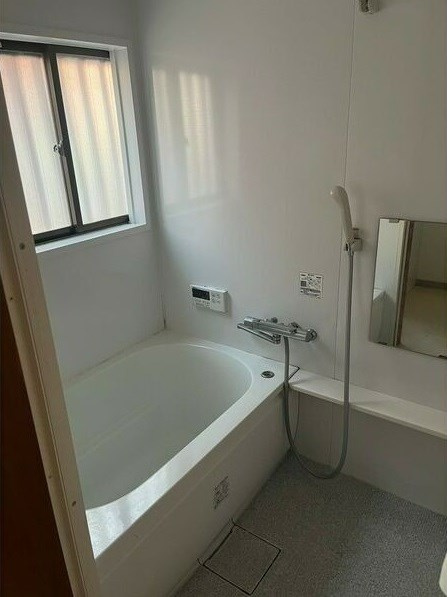 緑区曽根１丁目貸家の浴室