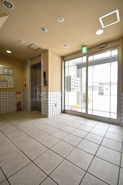 カシェット本町橋のロビー