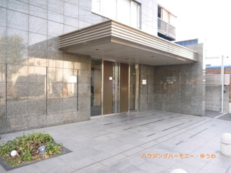 【エントランス】