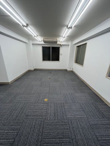 今井ビルの内装