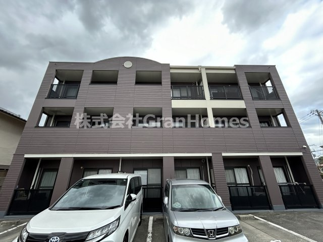 神戸市西区伊川谷町有瀬の賃貸マンションの外観