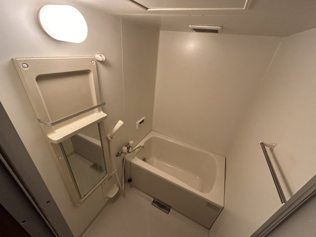 神戸市西区伊川谷町有瀬の賃貸マンションの浴室