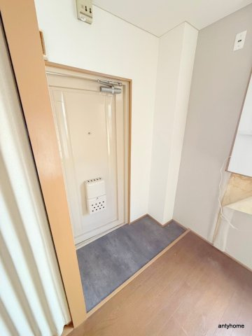 グランドキャナル新町　仲介手数料無料の玄関