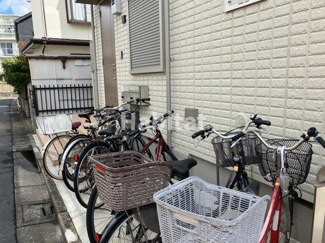 【その他共用部分】 | 駐輪場完備！各世帯1台まで