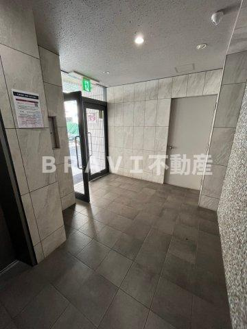 Grove梅田東　BRAVI不動産のロビー|【Grove梅田東】建物の内部です