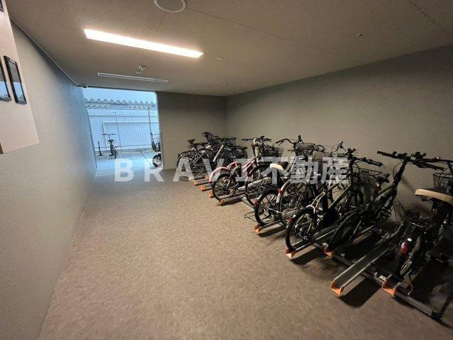 ハイデンス梅ヶ枝　BRAVI不動産のその他共用部分|【ハイデンス梅ヶ枝】駐輪場です