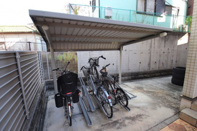 【その他共用部分】 | アルファコート | 駐輪場