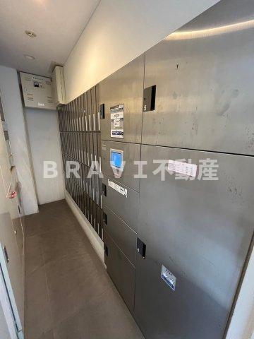 メインステージ西天満T's SQUARE　BRAVI不動産のその他共用部分|【メインステージ西天満T's SQUARE】宅配ボックスです