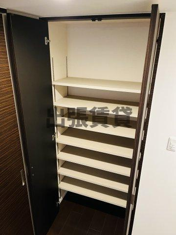 仲介手数料0！！VIVACEの収納