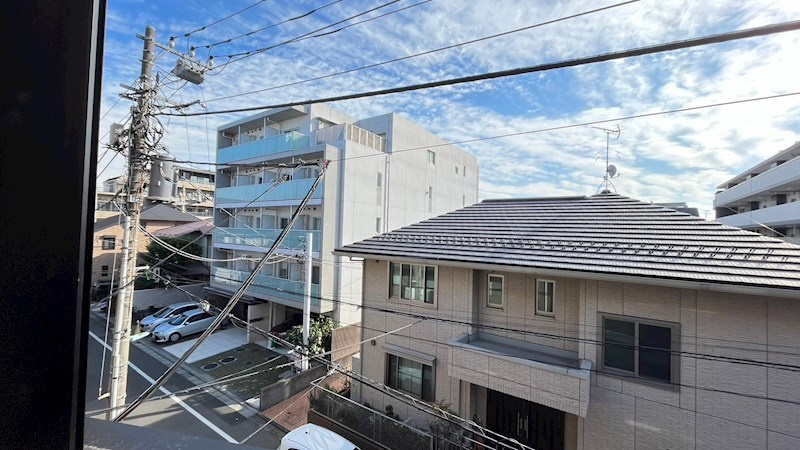 ジェノヴィア学芸大学の展望