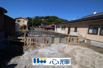 【外観】 | クレイドルガーデン宇部市小松原町第２（１号棟） | 現地(2024年10月11日撮影)
基礎工事中です。
