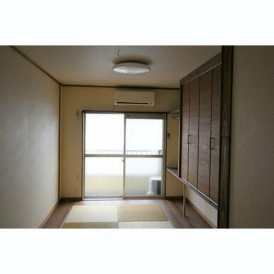 レジデンス中村Bのバルコニー|バルコニーがあります