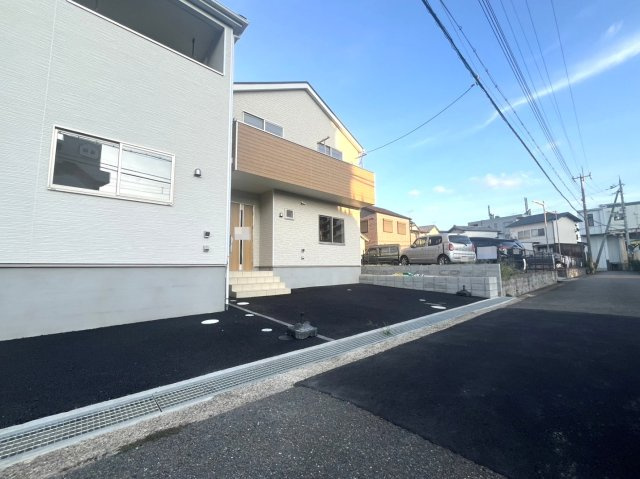 ＪＲ並河駅まで徒歩６分☆オール電化☆駐車２台ＯＫ☆クレイドルガーデン亀岡市大井町かすみケ丘第２の外観|外観