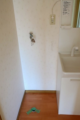 【洗面所】 | ベルセゾン新崎 | 洗濯機置き場です