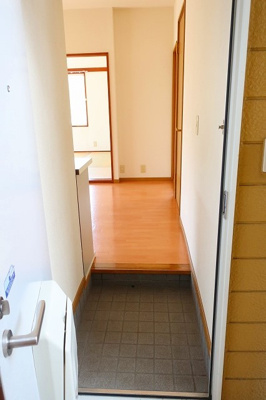 【玄関】 | ベルセゾン新崎