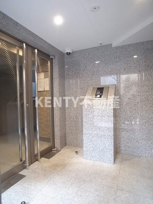 【エントランス】 | ヴァンソレイユ | 落ち着いたエントランスです