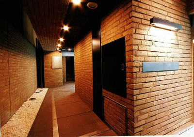 【ロビー】 | Ｂ　Ｃｉｔｙ　Ｔｏｗｅｒ　ＡＺＡＢＵ　ＴＯＫＹＯ |  