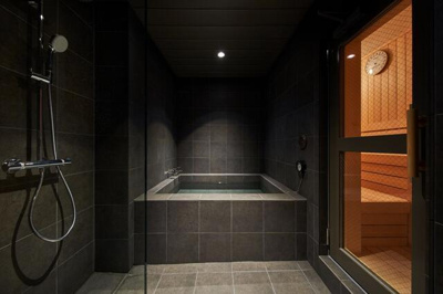 【エントランス】 | Ｂ　Ｃｉｔｙ　Ｔｏｗｅｒ　ＡＺＡＢＵ　ＴＯＫＹＯ | 現況の室内写真です。 