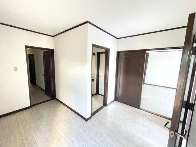 グリーン藤の内装