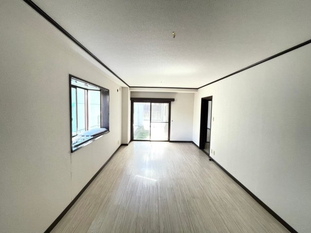 グリーン藤の内装