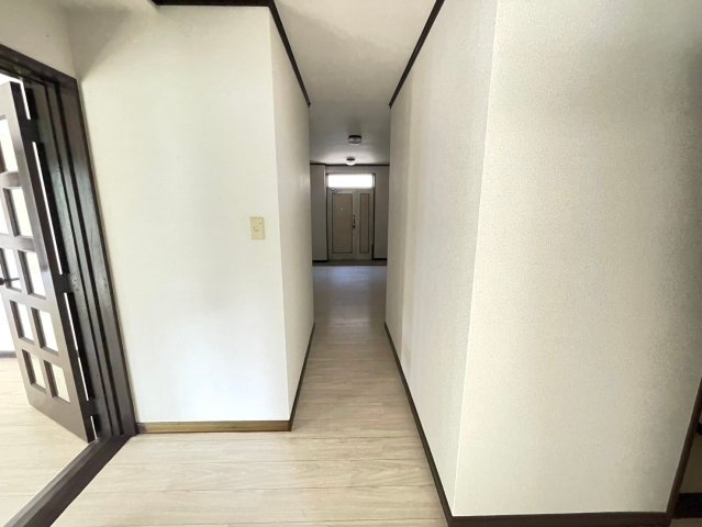 グリーン藤の内装