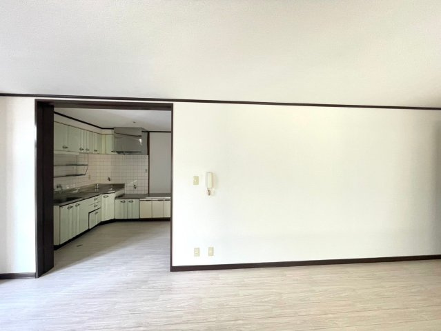 グリーン藤の内装