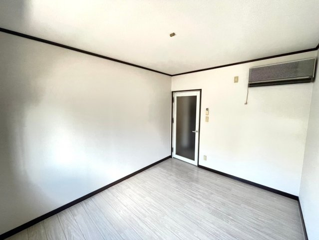 グリーン藤の内装