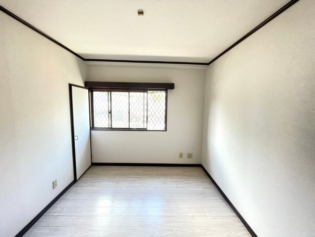 グリーン藤の内装