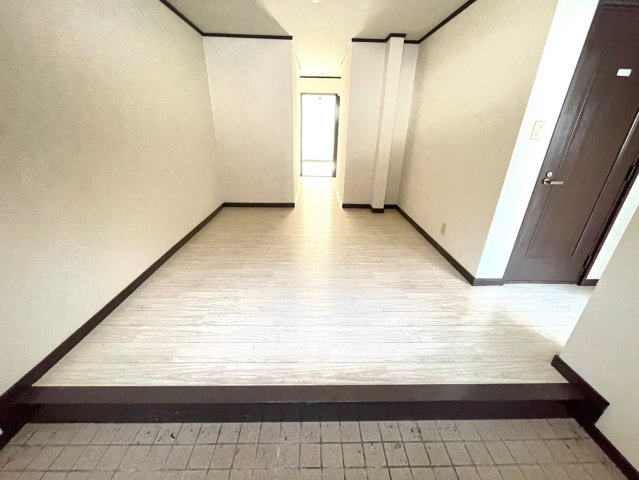 グリーン藤の内装