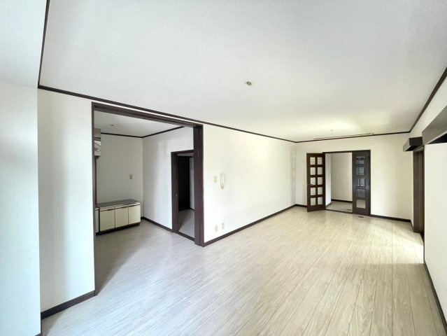 グリーン藤の内装