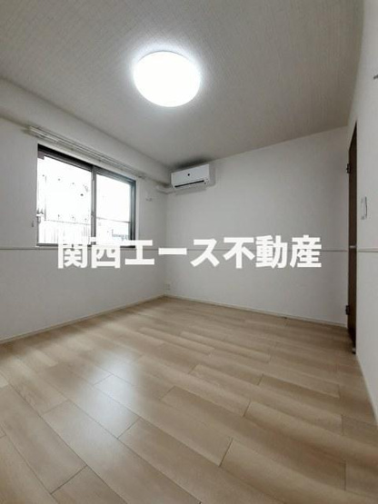 【寝室】 | アット横小路