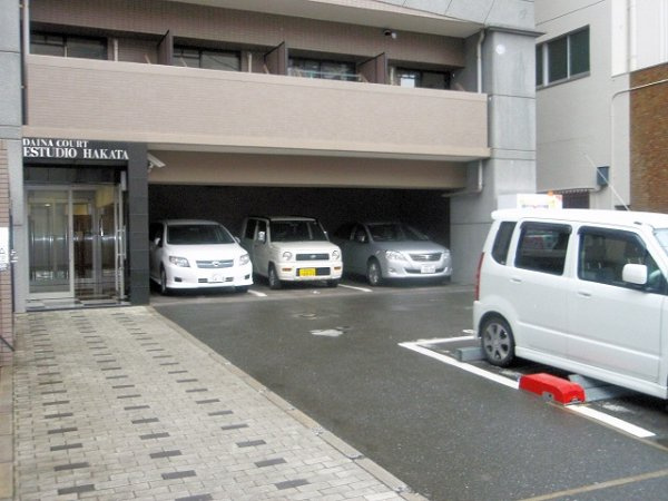 【駐車場】ダイナコートエスタディオ博多