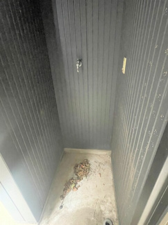 室外洗濯機置き場