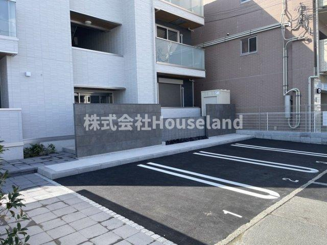 D-ROOM和歌山黒田の駐車場