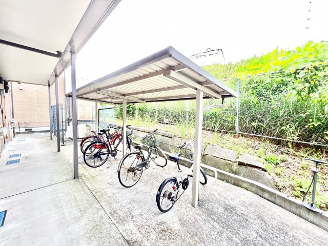 b’CASA四街道Ⅱre-born のその他共用部分|駐輪場