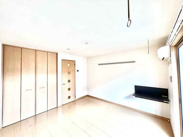 b’CASA四街道Ⅱre-born の居間・リビング|※別部屋参考写真
