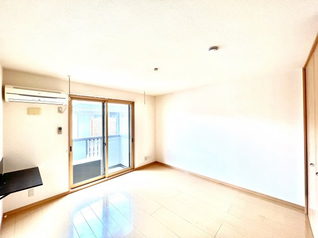 b’CASA四街道Ⅱre-born の内装|※別部屋参考写真