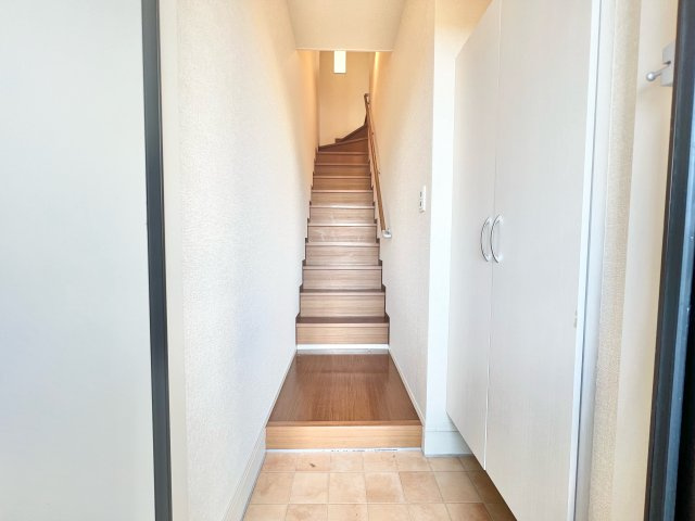 クレーネーの玄関|※別部屋参考写真