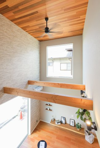 COLORSグリーンヒル　守山市赤野井町2区画のその他|～施工事例～　天然木レッドシダーで吹抜け♪