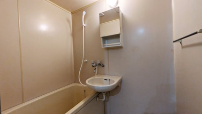 【浴室】 | オリーブ鶴原