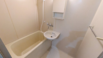 【浴室】 | オリーブ鶴原