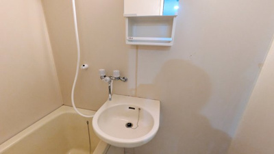 【洗面所】 | オリーブ鶴原