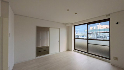 【寝室】 | オリーブ鶴原